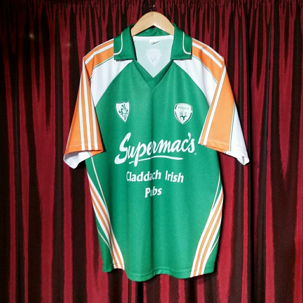 Vintage Ireland Nation Team Fan Soccer Jersey